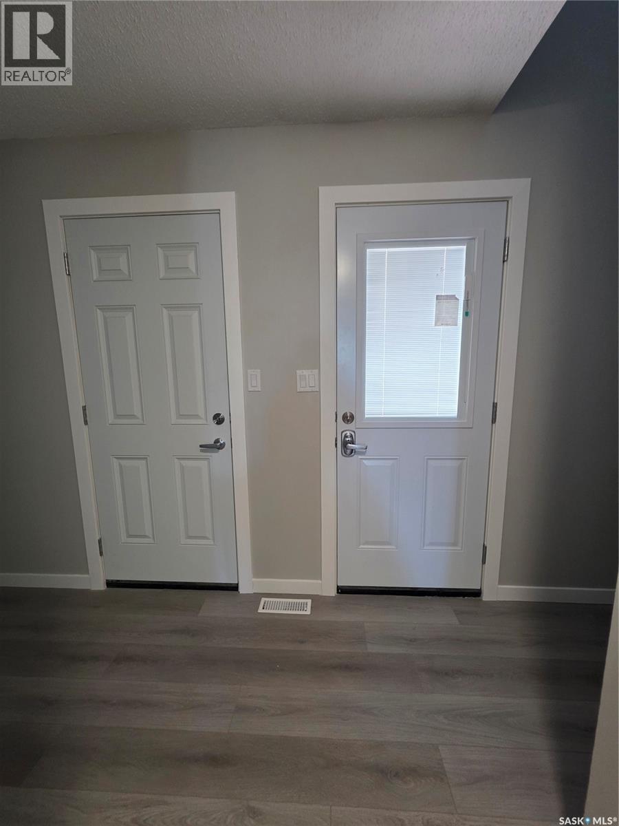 B 1159 Taisey Crescent, Estevan, Saskatchewan  S4A 2S8 - Photo 6 - SK041615