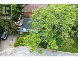 2 FOCH AVENUE, Toronto, Ontario