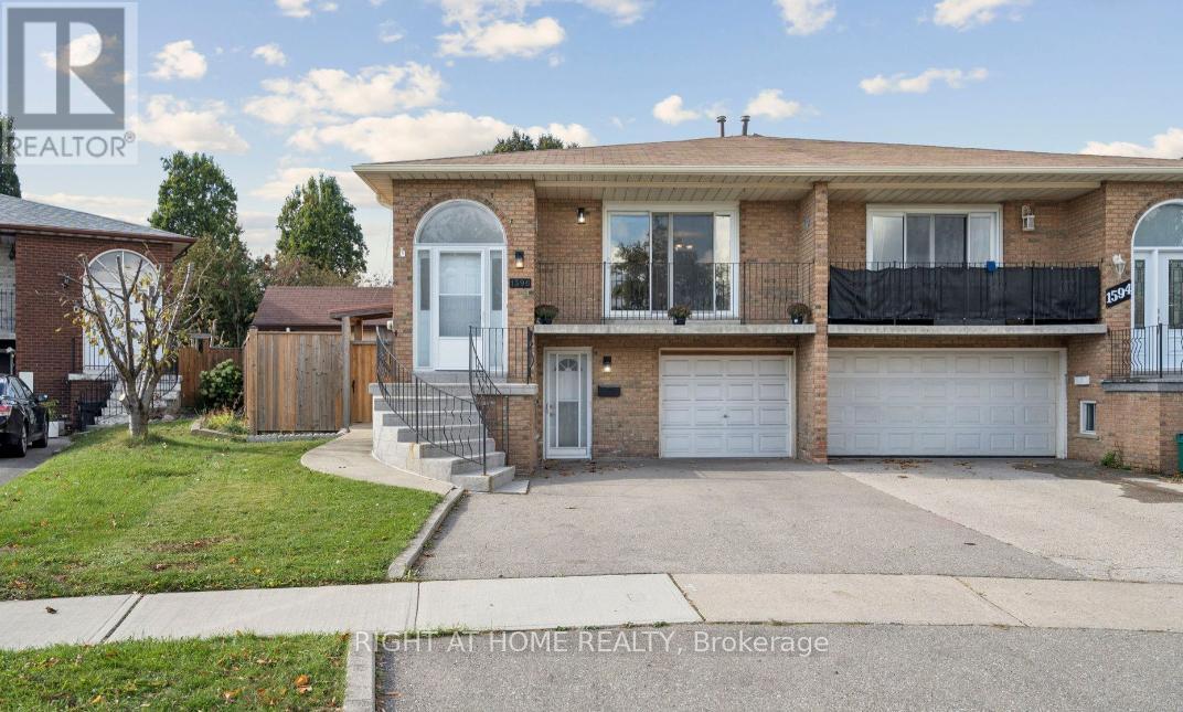 1596 CORKSTONE GLADE, Mississauga, Ontario