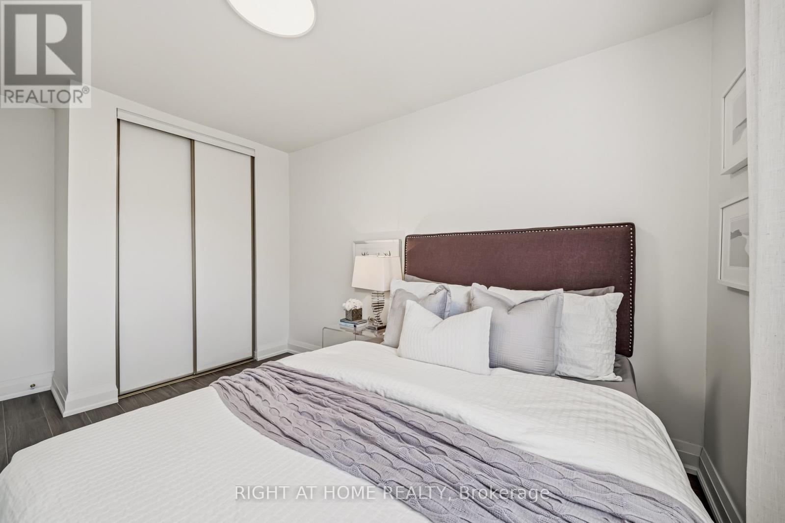 19 - 3079 Fifth Line W, Mississauga, Ontario L5L 3T1 - Photo 25 - W13528066