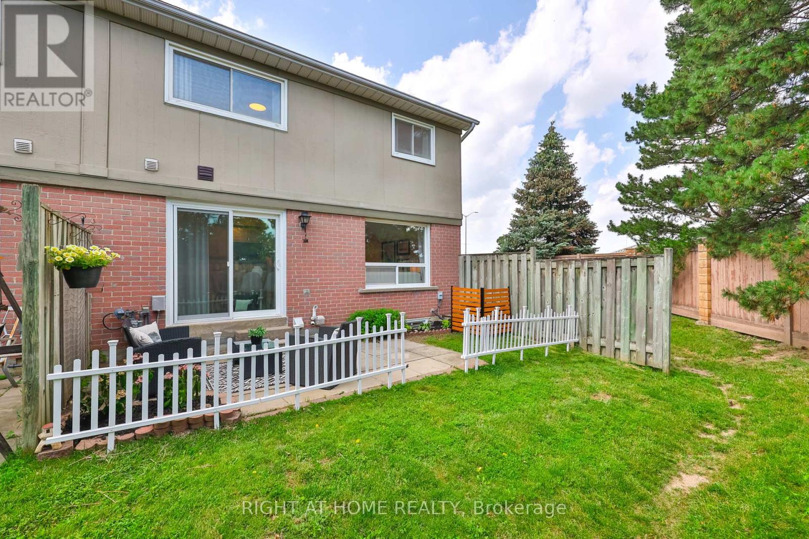 19 - 3079 Fifth Line W, Mississauga, Ontario L5L 3T1 - Photo 39 - W13528066