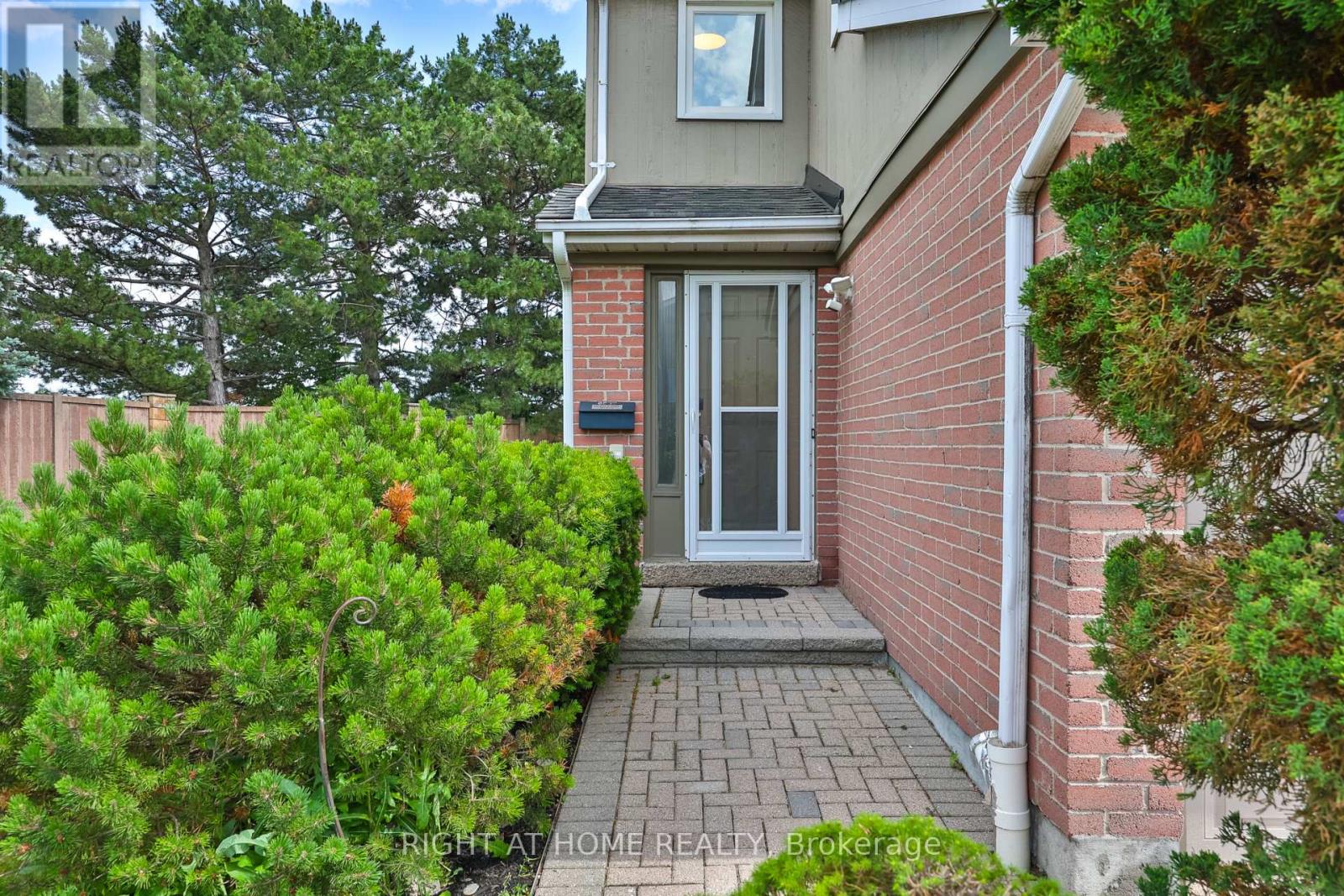 19 - 3079 Fifth Line W, Mississauga, Ontario L5L 3T1 - Photo 41 - W13528066