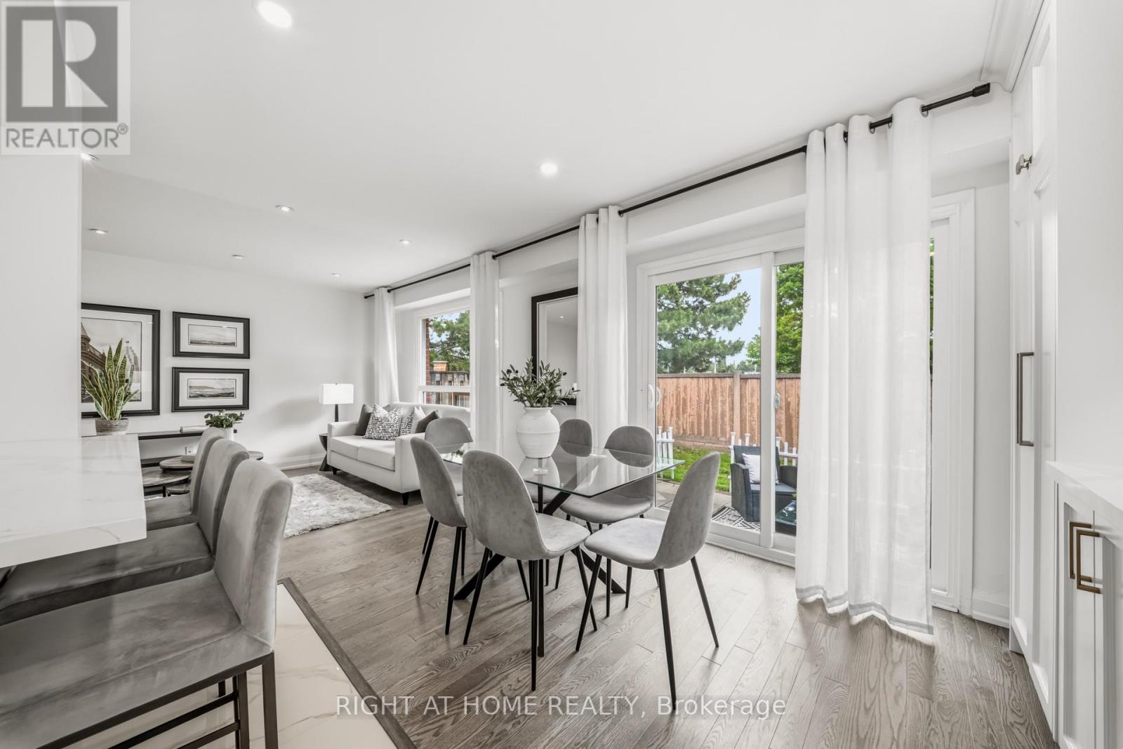 19 - 3079 Fifth Line W, Mississauga, Ontario L5L 3T1 - Photo 8 - W13528066