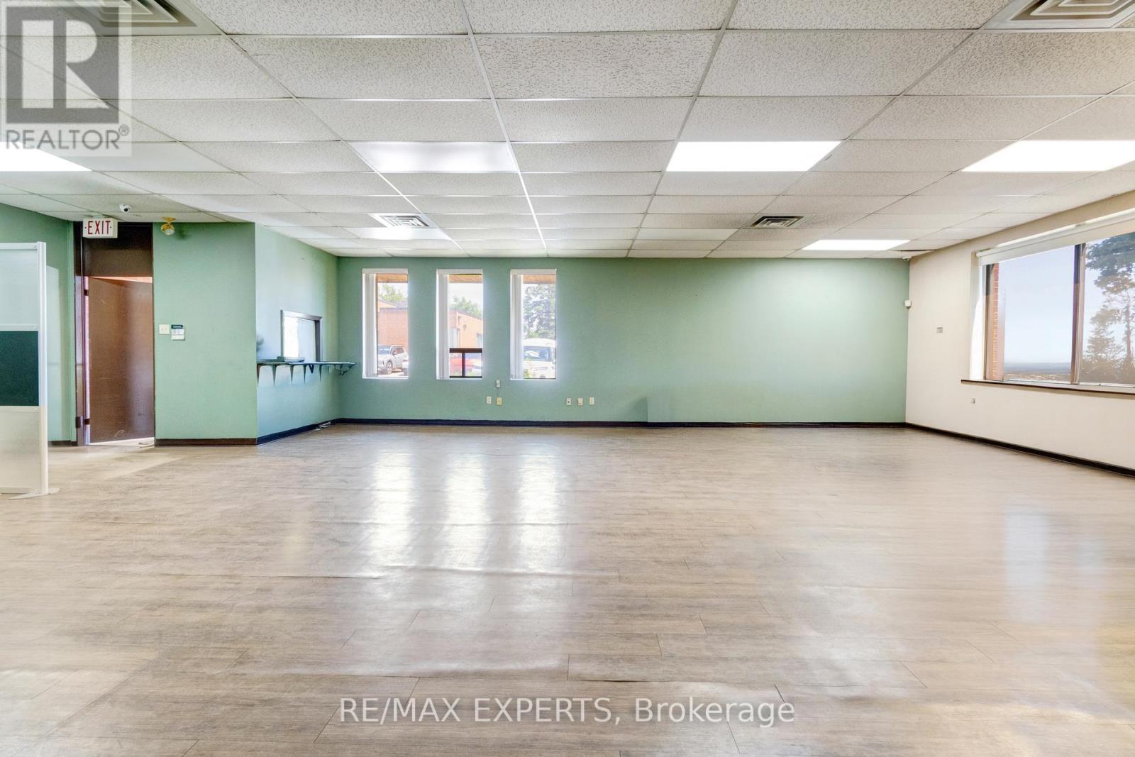 135 Watline Avenue, Mississauga, Ontario L4Z 1P2 - Photo 27 - W13528148
