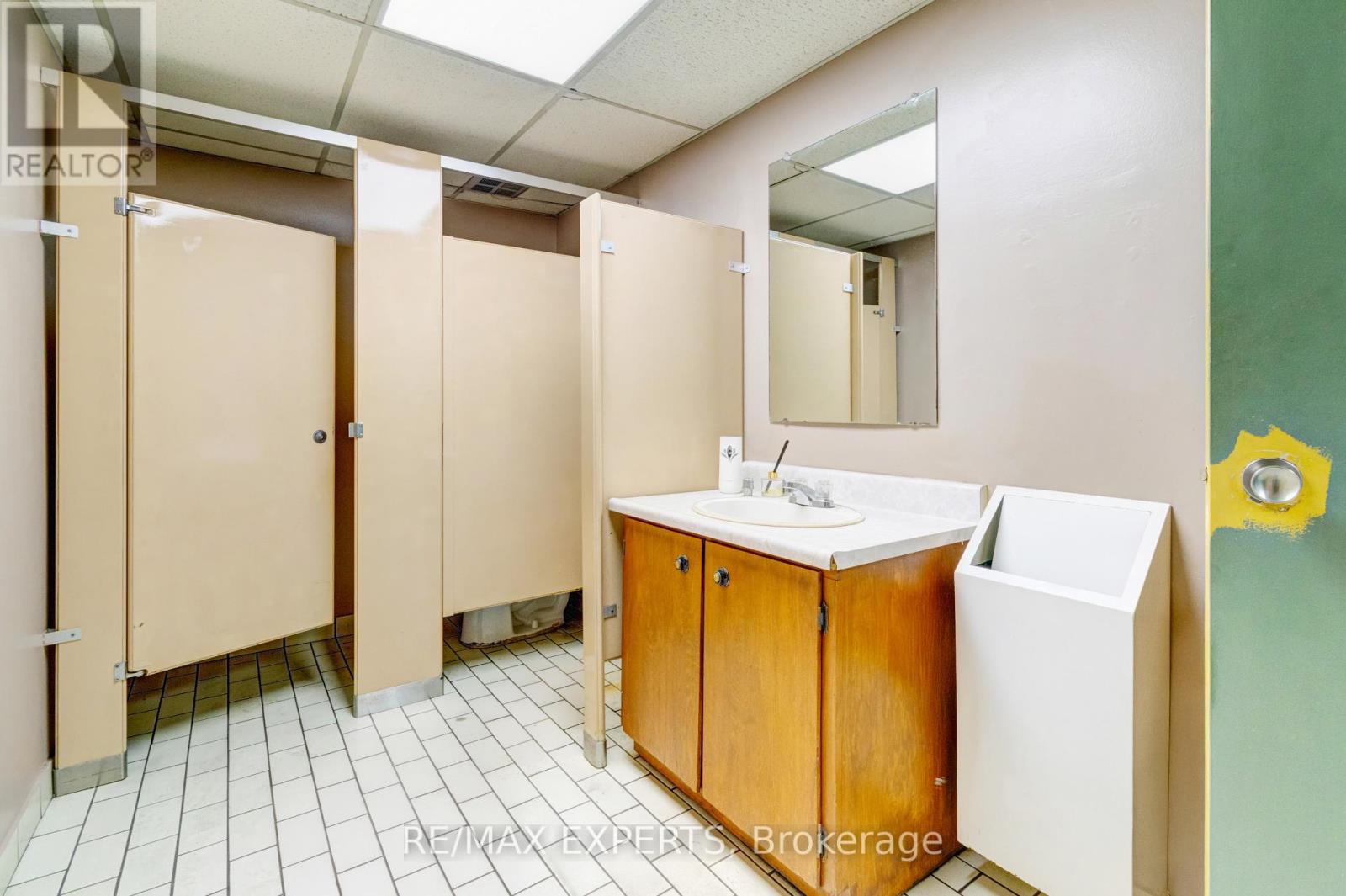 135 Watline Avenue, Mississauga, Ontario L4Z 1P2 - Photo 40 - W13528148