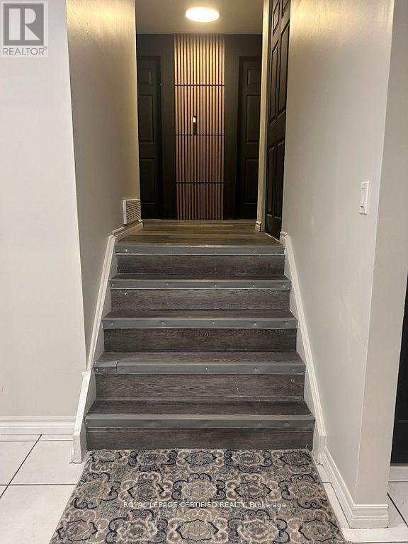 Upper - 2604 Hornsgate Drive, Mississauga, Ontario  L5K 1P6 - Photo 17 - W13528210