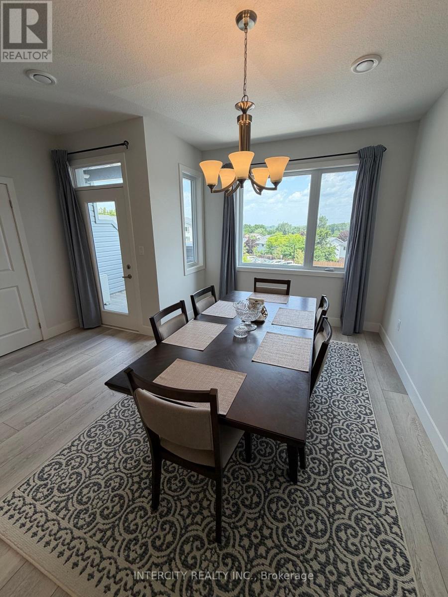 56 - 925 Deveron Crescent, London South, Ontario  N5Z 0B6 - Photo 4 - X13527932
