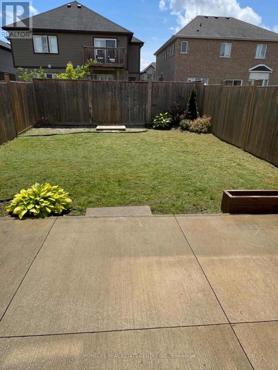 4492 Eclipse Way, Niagara Falls, Ontario  L2G 0X4 - Photo 15 - X13528120