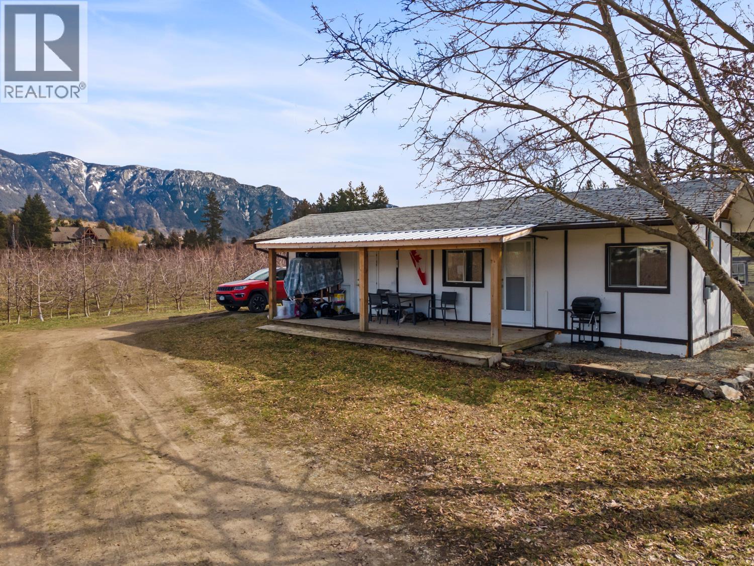 2103 Erickson Road, Erickson, British Columbia V0B 1G1 - Photo 3 - 10378847