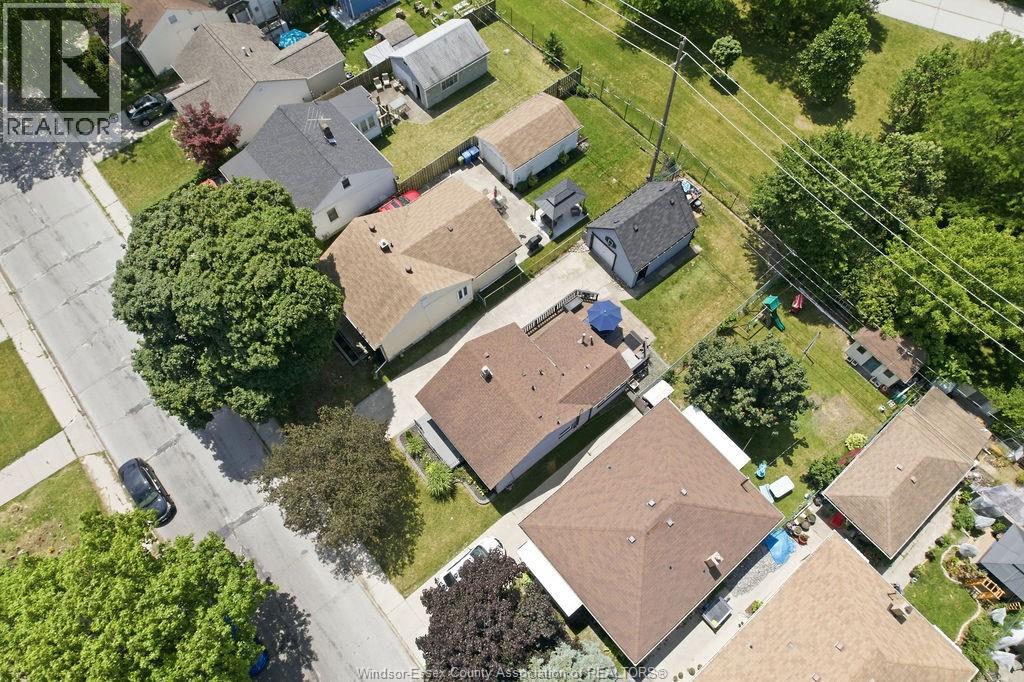 1569 Central Ave, Windsor, Ontario N8Y 2V7 - Photo 32 - 26016132