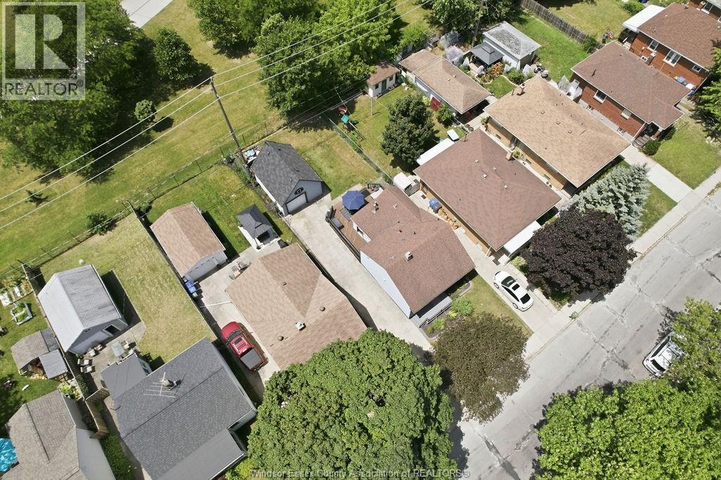 1569 Central Ave, Windsor, Ontario N8Y 2V7 - Photo 31 - 26016132