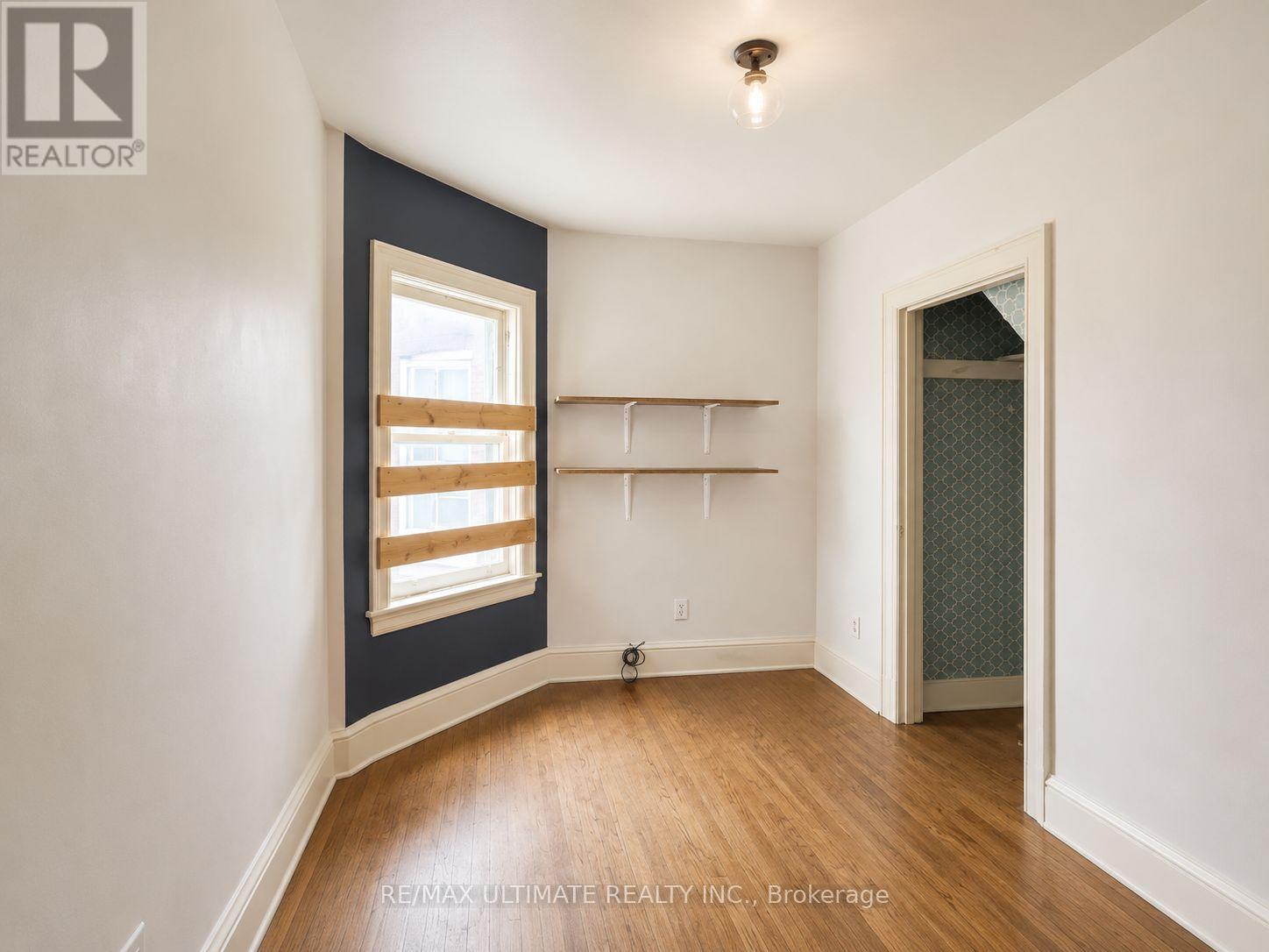 678 Euclid Avenue, Toronto, Ontario  M6G 2T7 - Photo 4 - C13474082