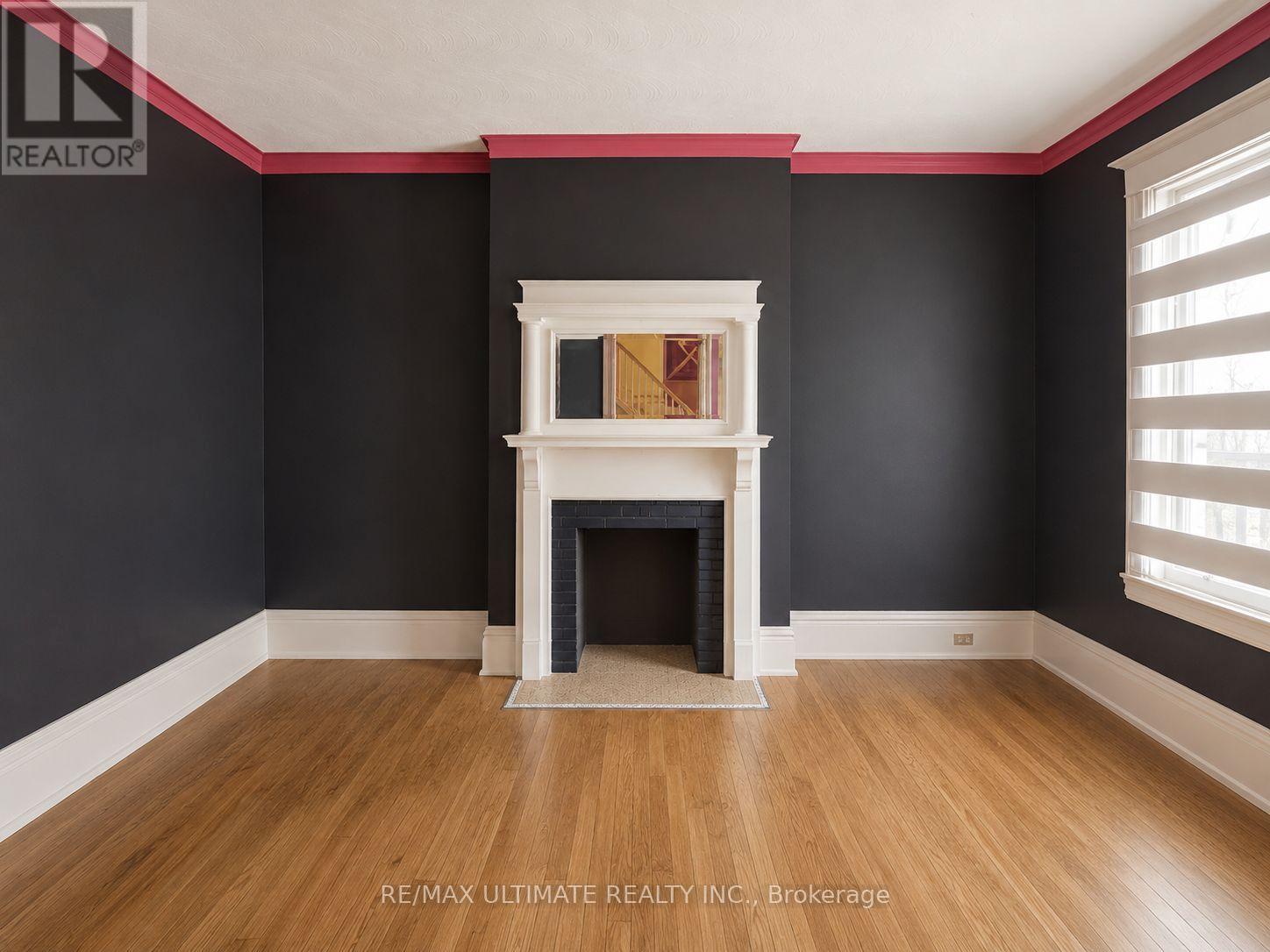 678 Euclid Avenue, Toronto, Ontario  M6G 2T7 - Photo 2 - C13474082