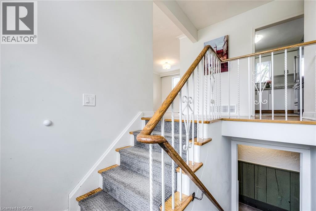 530 Lees Lane, Oakville, Ontario  L6L 4T4 - Photo 3 - 40845617