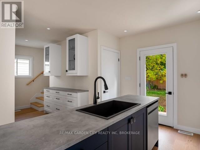 98 Pleasant Avenue, St. Catharines, Ontario  L2R 1Y1 - Photo 9 - X13528356