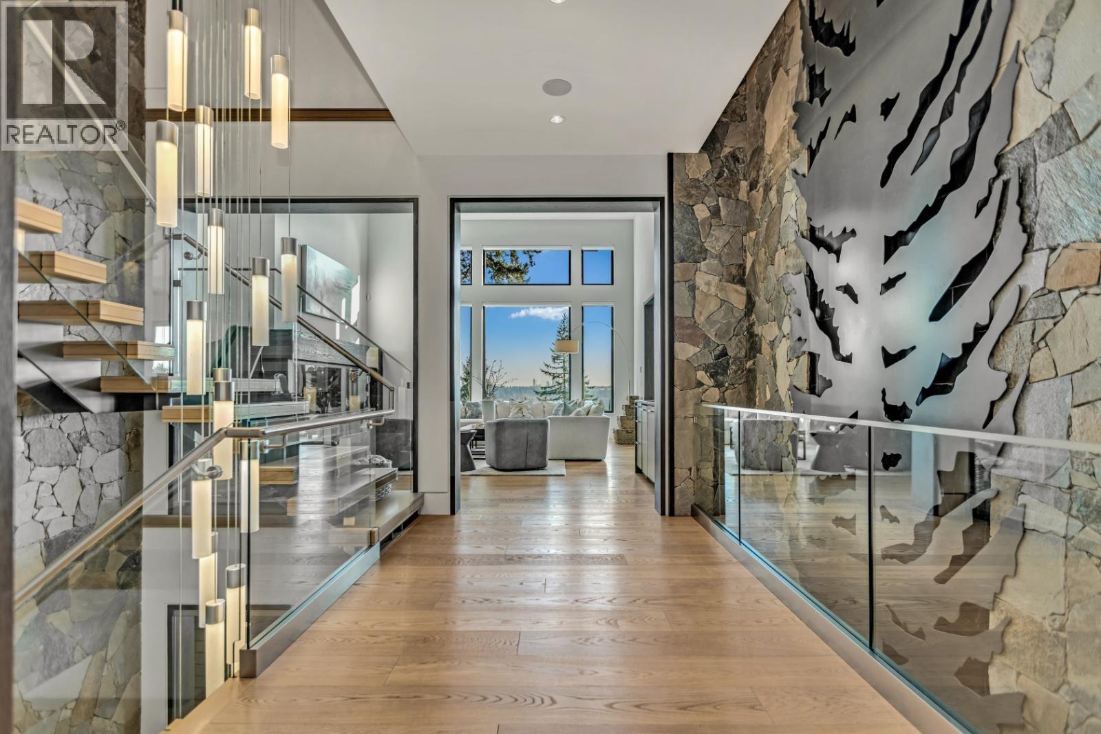 1450 Crystal Creek Drive, Anmore, British Columbia  V3H 0A3 - Photo 16 - R3142937