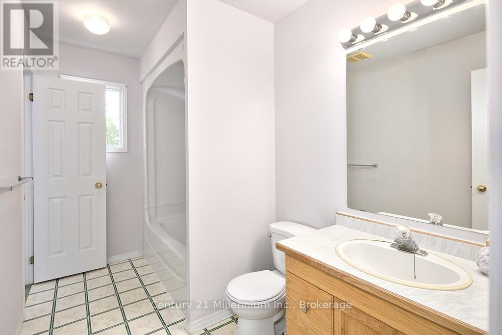 46 Royal Beech Drive, Wasaga Beach, Ontario  L9Z 1H2 - Photo 22 - S13528380