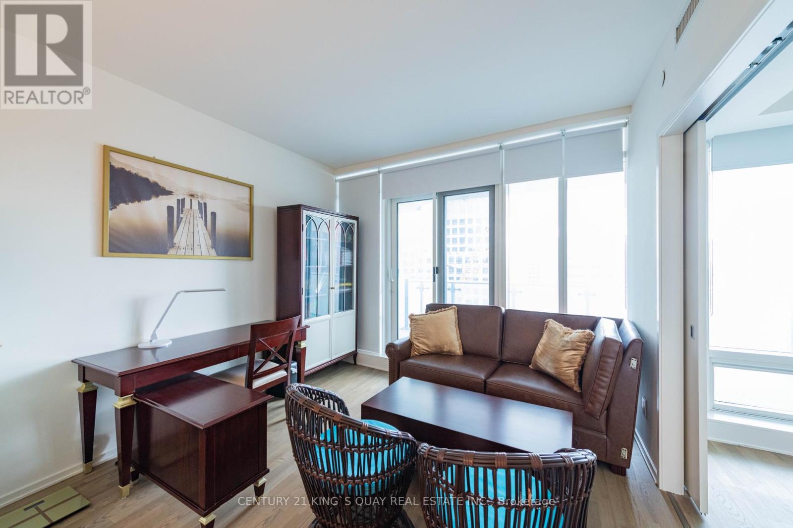 1708 - 1 Bloor Street E, Toronto, Ontario  M4W 0A8 - Photo 10 - C13528362