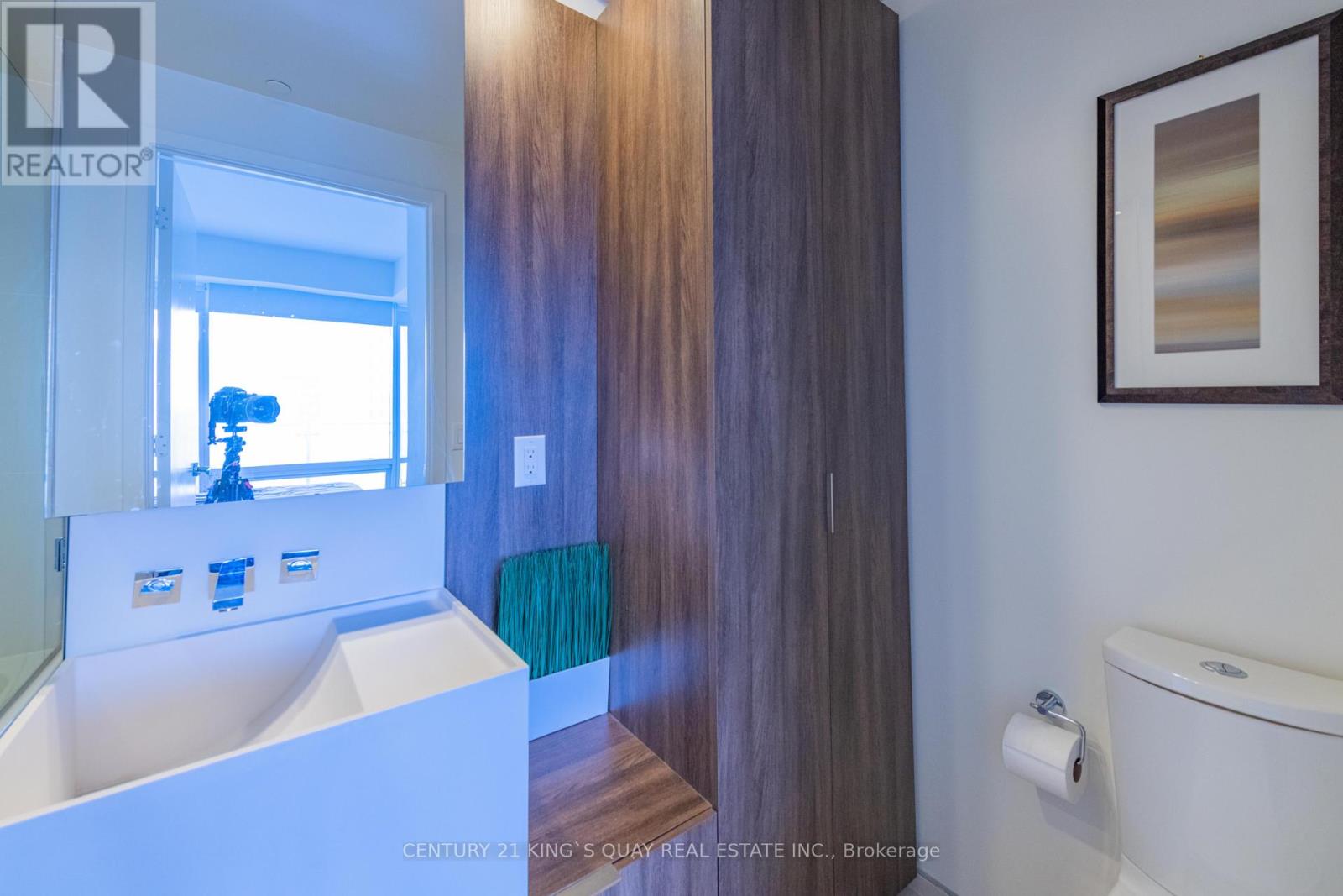 1708 - 1 Bloor Street E, Toronto, Ontario  M4W 0A8 - Photo 18 - C13528362