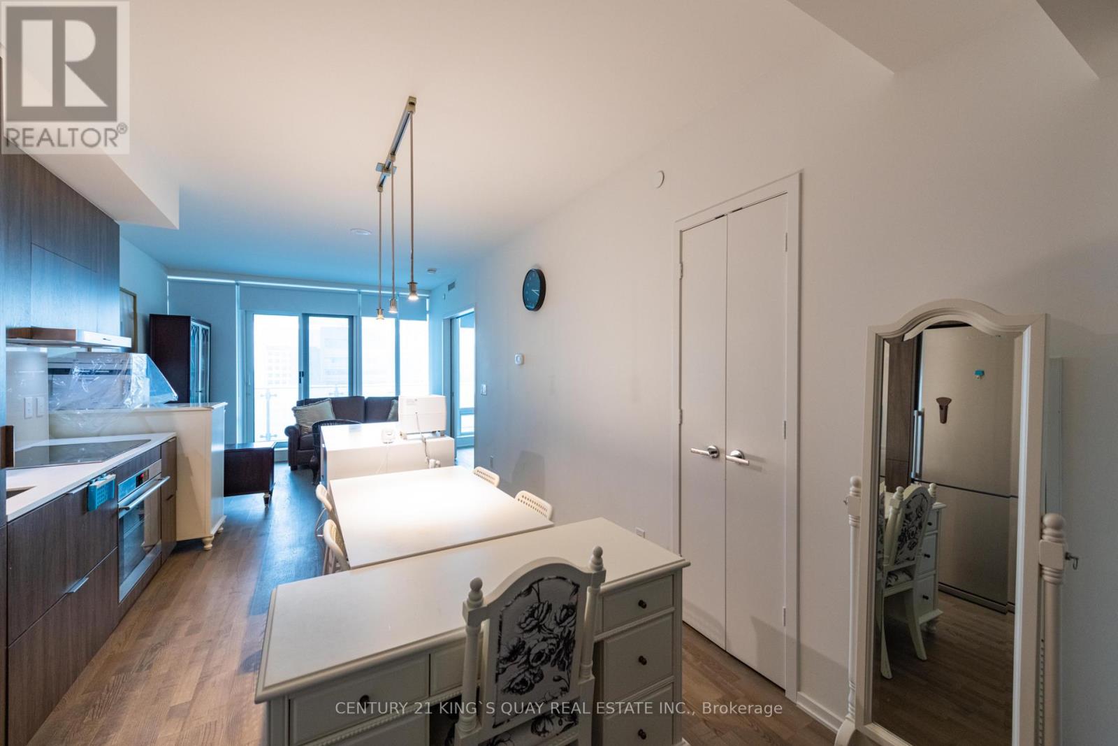 1708 - 1 Bloor Street E, Toronto, Ontario  M4W 0A8 - Photo 5 - C13528362