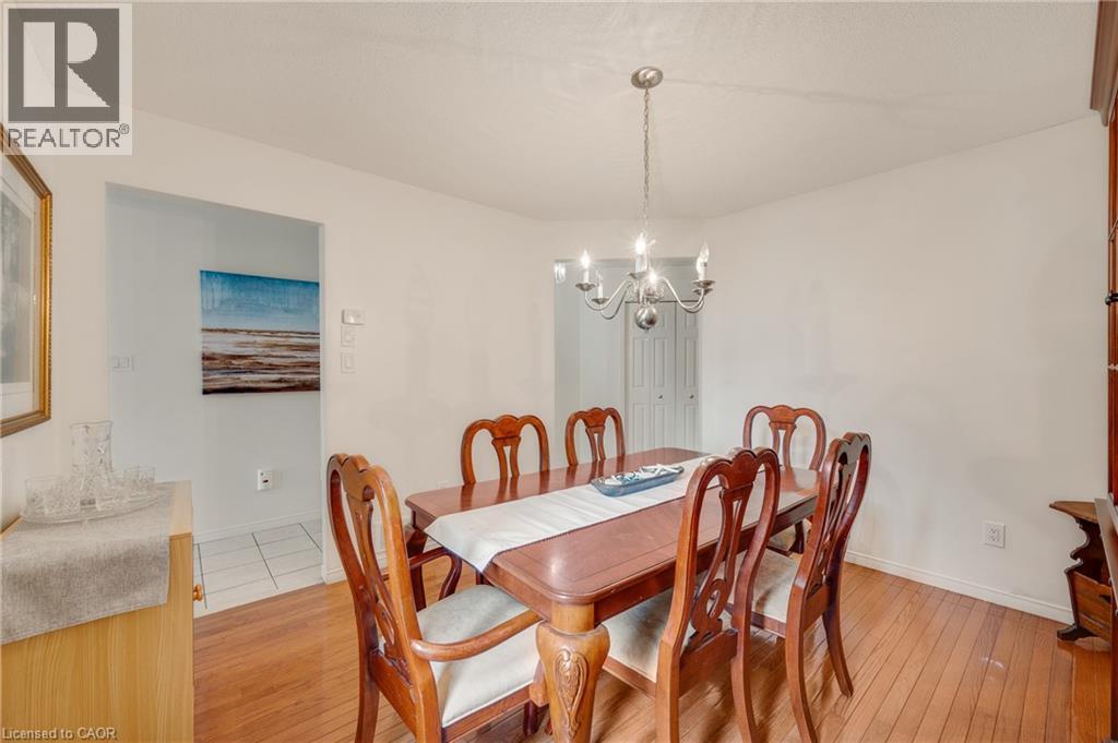 409 Jacqueline Boulevard, Hamilton, Ontario  L9B 2T4 - Photo 10 - 40845277