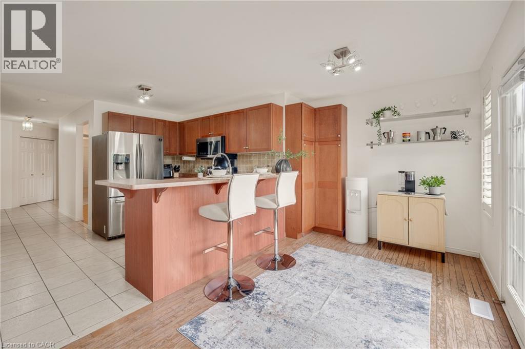409 Jacqueline Boulevard, Hamilton, Ontario  L9B 2T4 - Photo 13 - 40845277