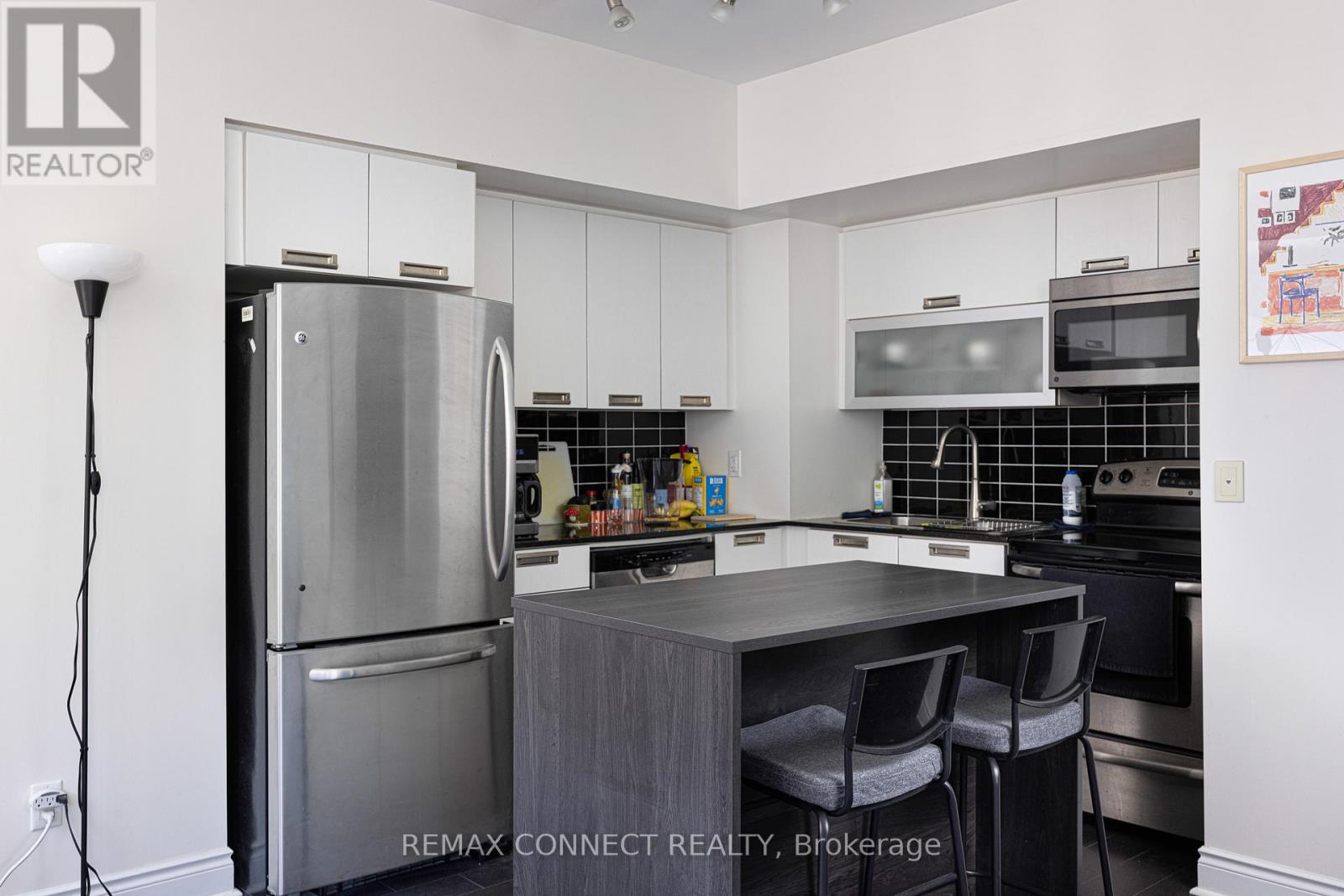 1012 - 28 Ted Rogers Way, Toronto, Ontario  M4Y 2J4 - Photo 11 - C13528388