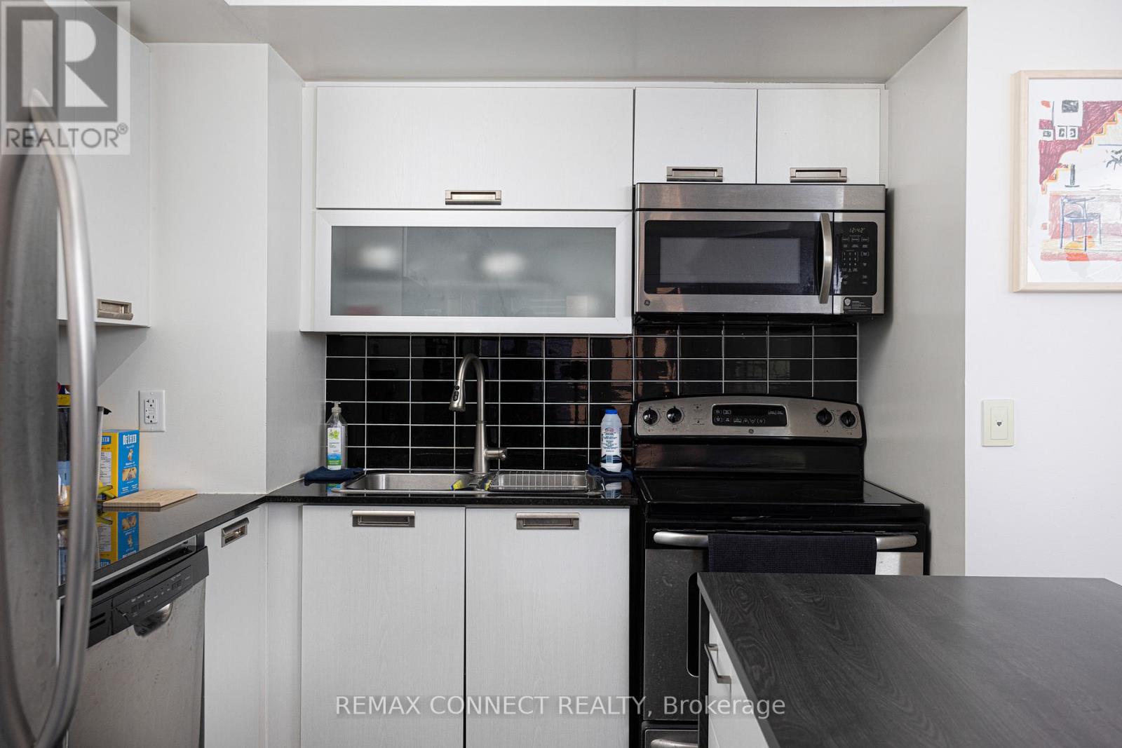 1012 - 28 Ted Rogers Way, Toronto, Ontario  M4Y 2J4 - Photo 13 - C13528388