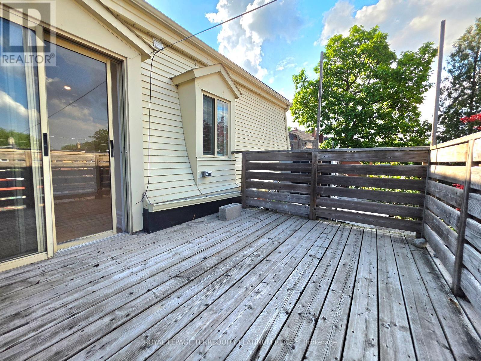 5/ 2nd Floor - 11 Beaconsfield Avenue, Toronto, Ontario  M6J 3J1 - Photo 24 - C13528396