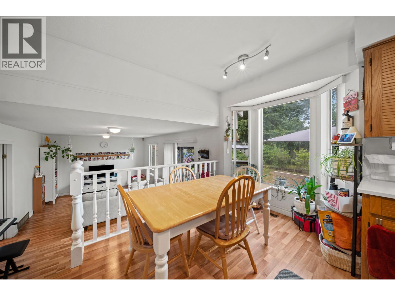 1303 Nestor Street, Coquitlam, British Columbia  V3E 1V5 - Photo 11 - R3142858