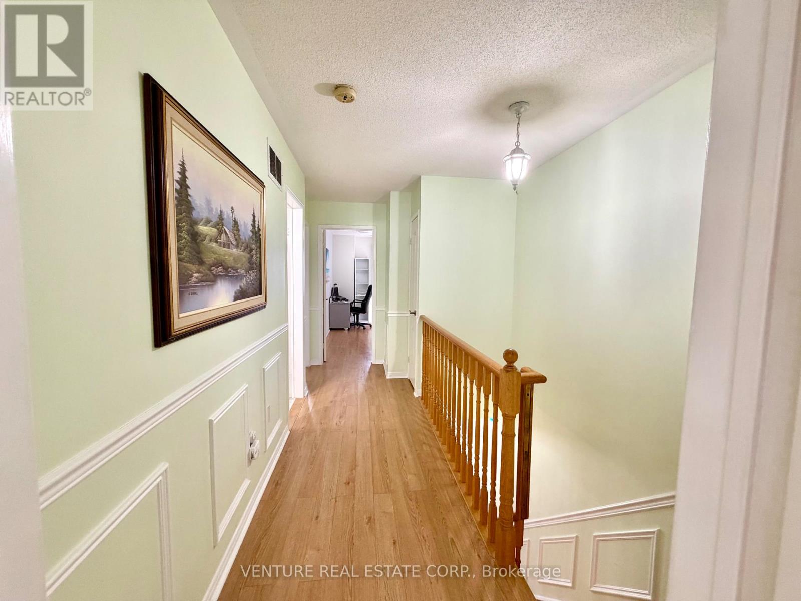 65 Mike Myers Drive, Toronto, Ontario  M1P 5G4 - Photo 12 - E13528350