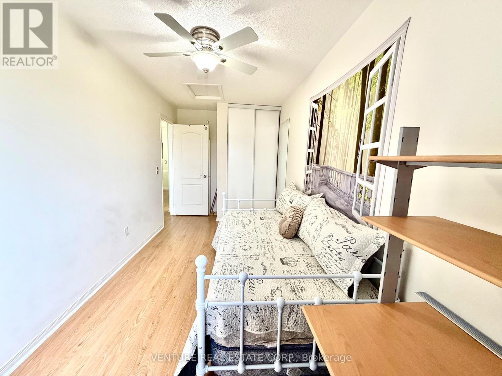 65 Mike Myers Drive, Toronto, Ontario  M1P 5G4 - Photo 14 - E13528350