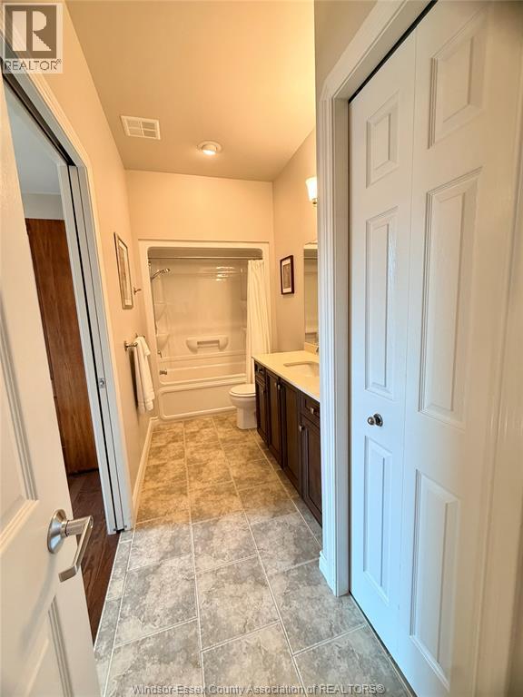 1340 Aspenshore Avenue, Windsor, Ontario  N8P 1Y4 - Photo 13 - 26016057