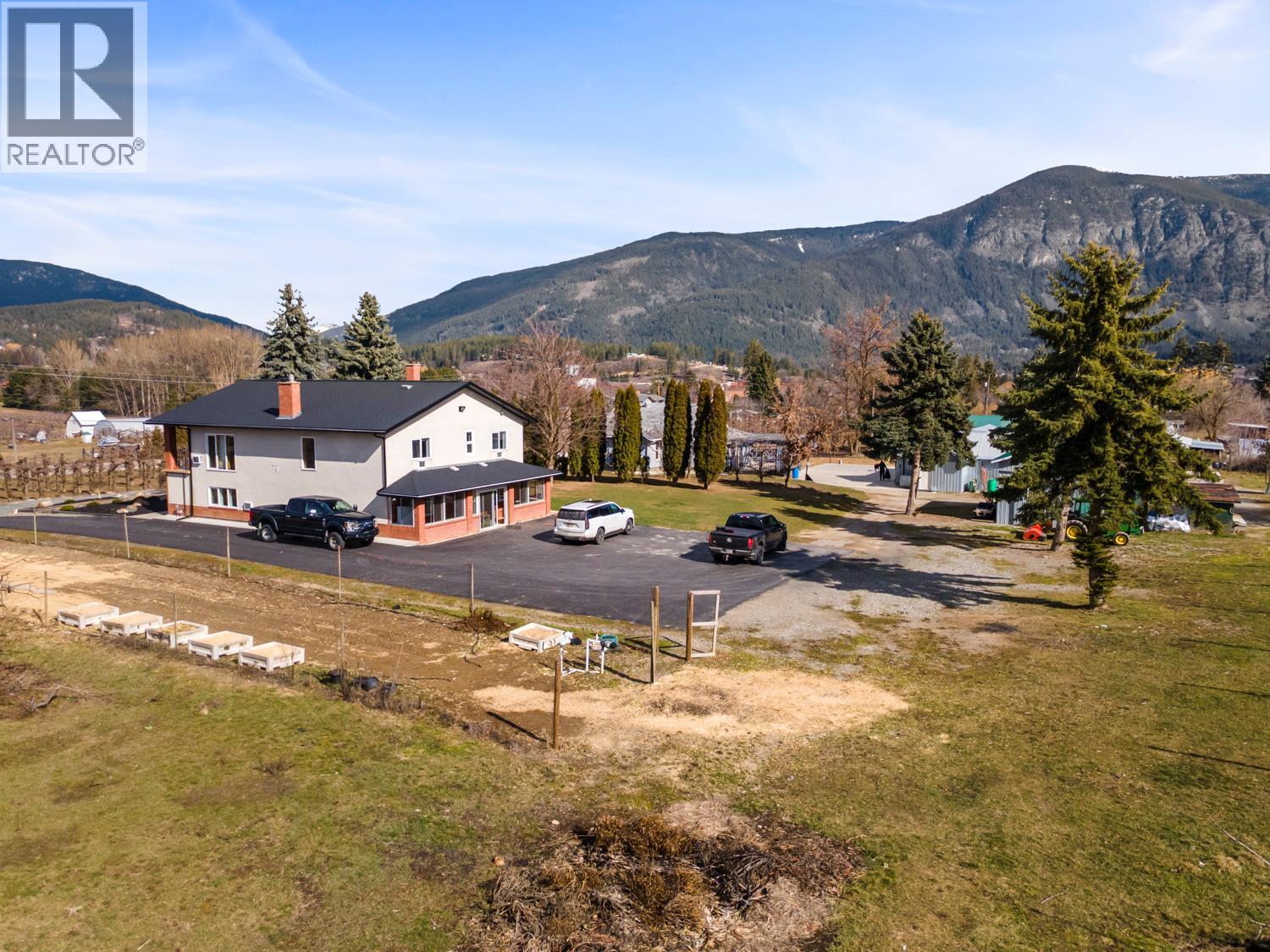 3029 Erickson Road, Erickson, British Columbia  V0B 1G1 - Photo 19 - 10378840