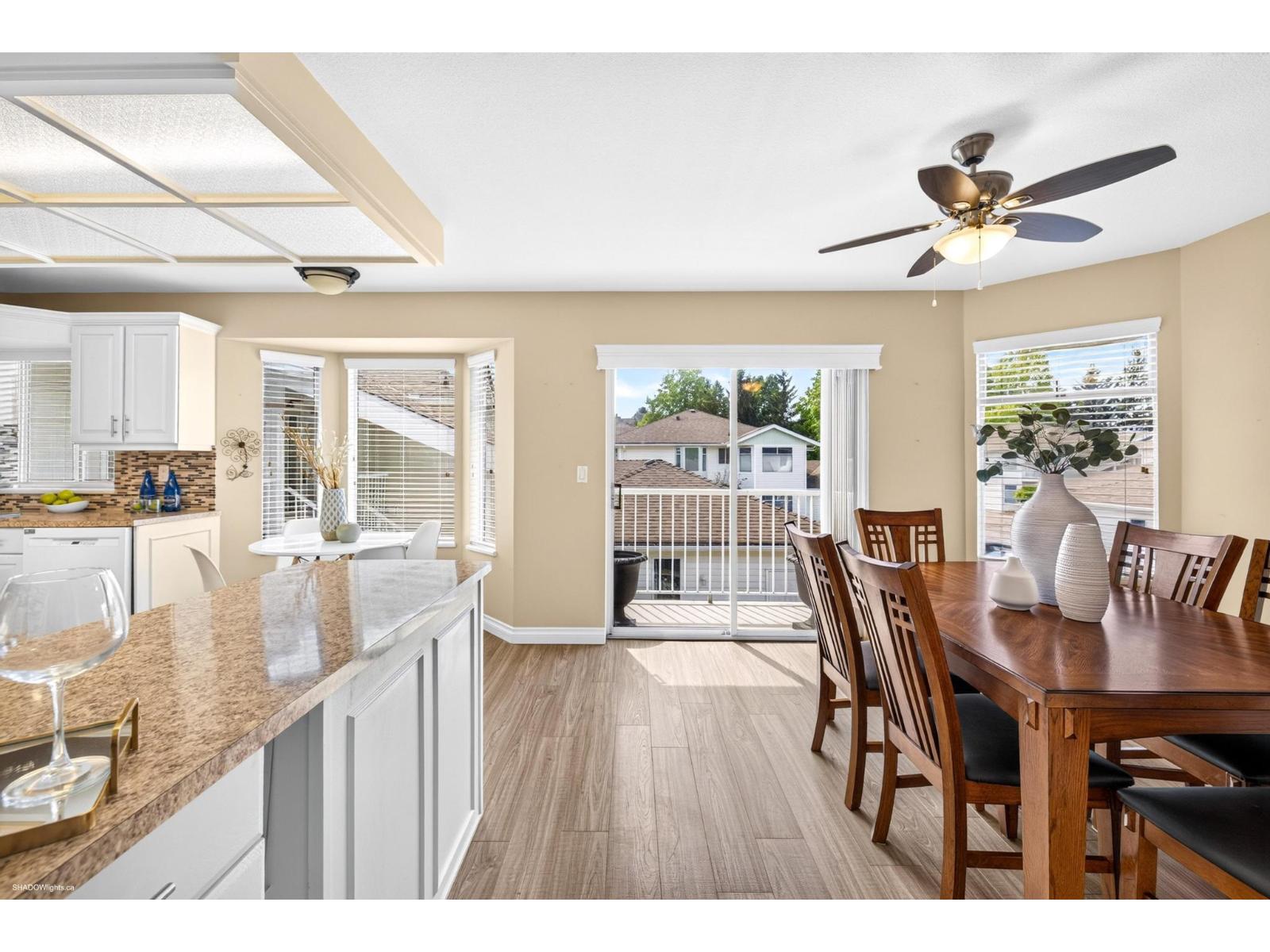210 7156 121 Street, Surrey, British Columbia  V3W 0J6 - Photo 11 - R3142912