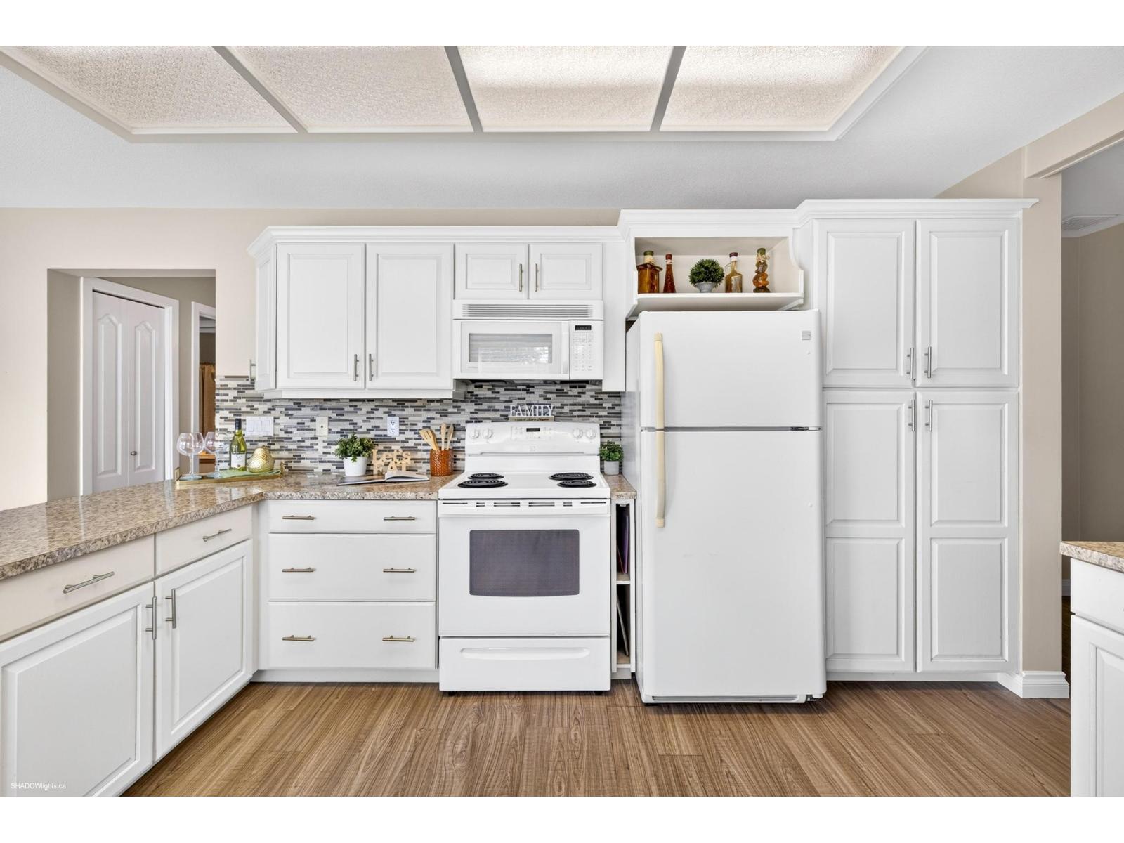 210 7156 121 Street, Surrey, British Columbia  V3W 0J6 - Photo 24 - R3142912