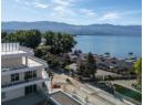 3340 Lakeshore Drive Unit# 306, Kelowna, BC V1W 0H6