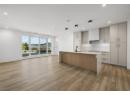 3340 Lakeshore Drive Unit# 306, Kelowna, BC V1W 0H6