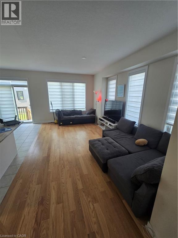 14 Lilac Circle, Caledonia, Ontario  N3W 0H5 - Photo 2 - 40845322