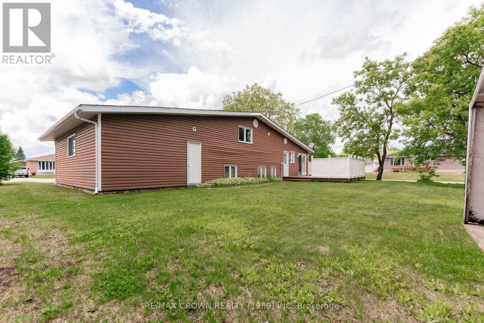 11 Kent Place, Kapuskasing, Ontario  P5N 2Y9 - Photo 5 - T13528490