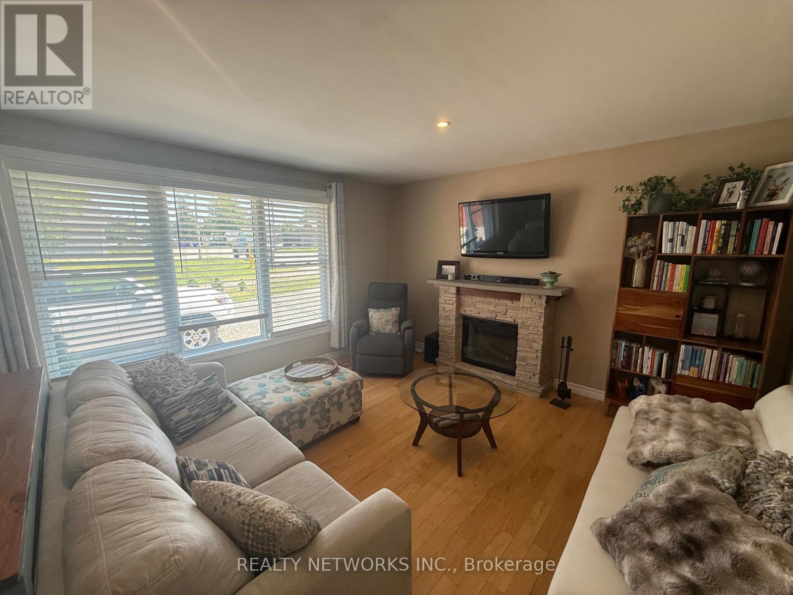 54 Polaris Road, Timmins, Ontario  P4N 4L2 - Photo 4 - T13528690
