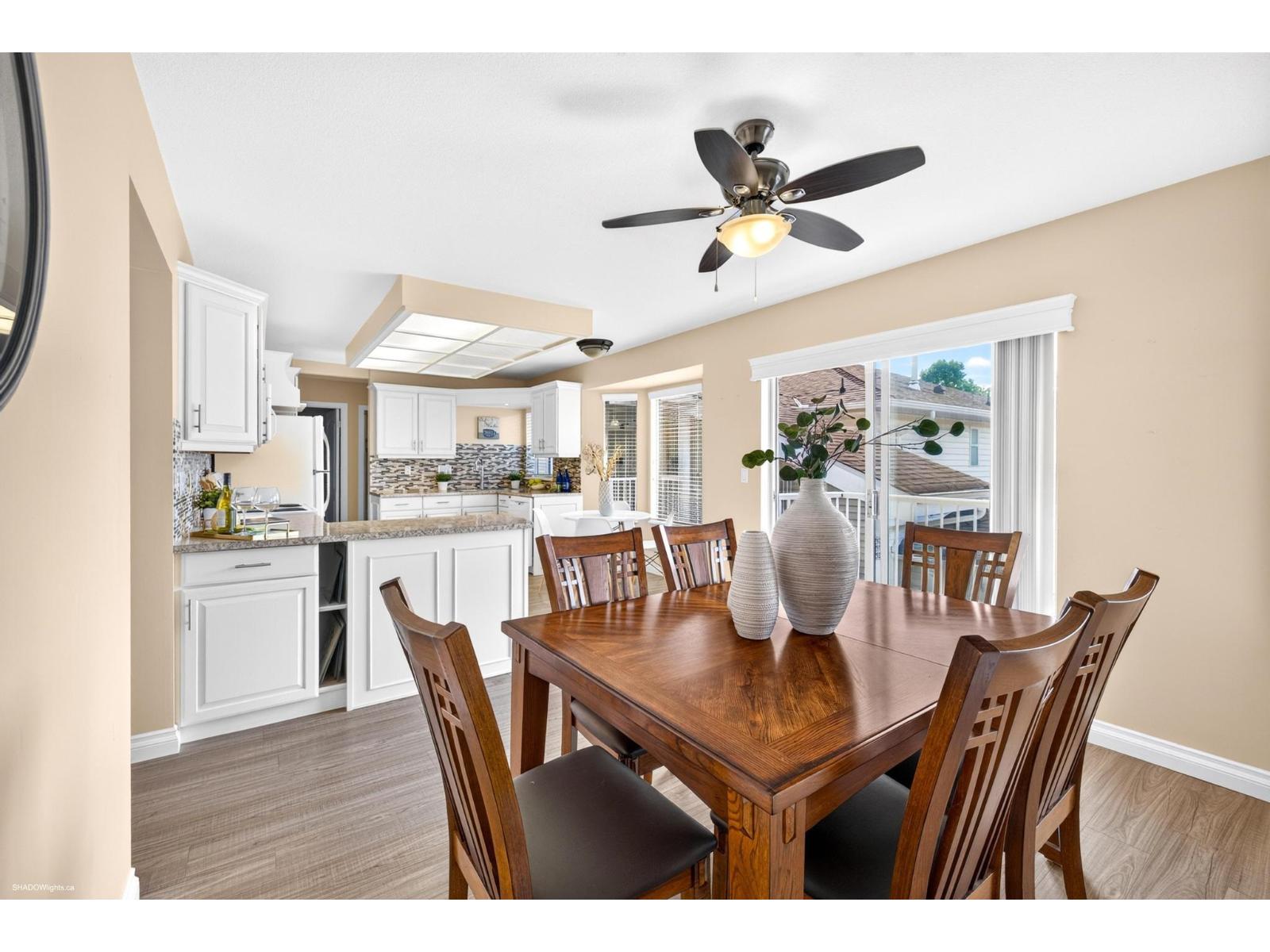 210 7156 121 Street, Surrey, British Columbia  V3W 0J6 - Photo 10 - R3142912