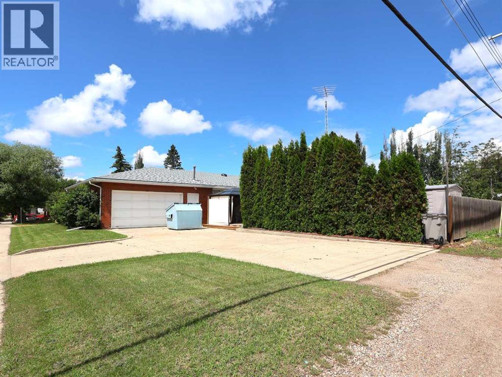 4901 52 Street, Stettler, Alberta  T0C 2L0 - Photo 47 - A2326214
