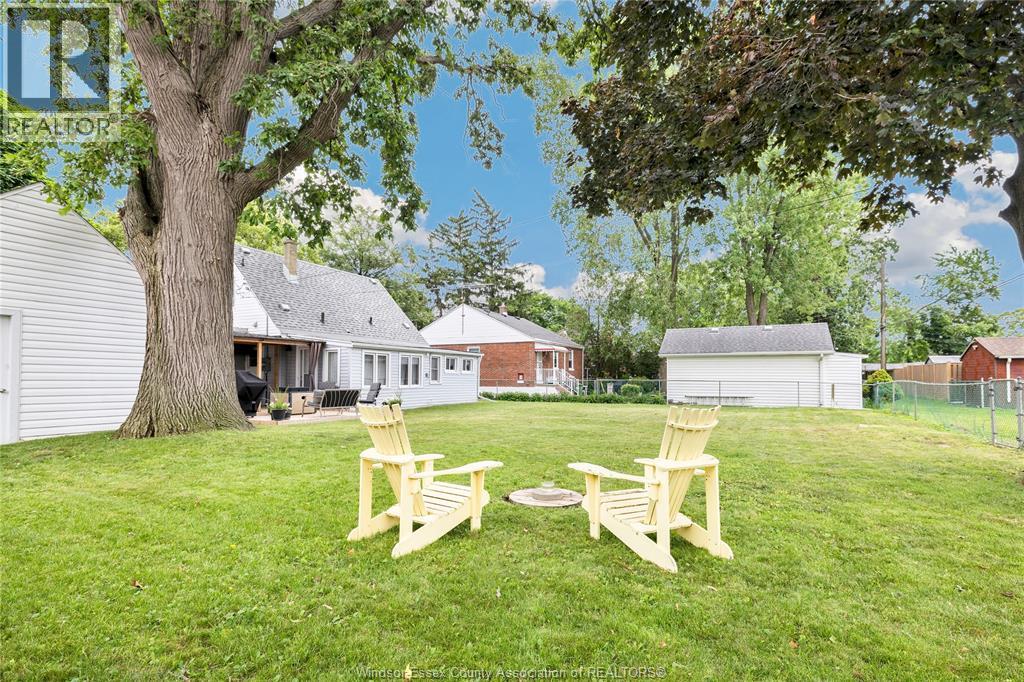 2337 Parkwood Avenue, Windsor, Ontario  N8W 2K3 - Photo 34 - 26016156