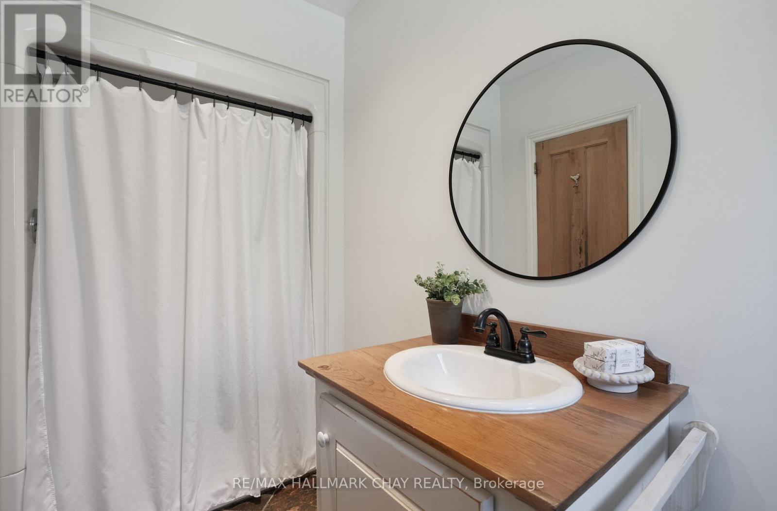 613 Queen Street, Newmarket, Ontario  L3Y 2J1 - Photo 28 - N13490394