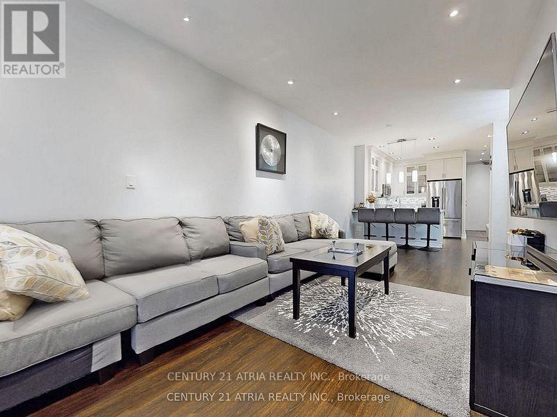 206 - 10 Gateway Boulevard, Toronto, Ontario  M3C 3A1 - Photo 2 - C13528448