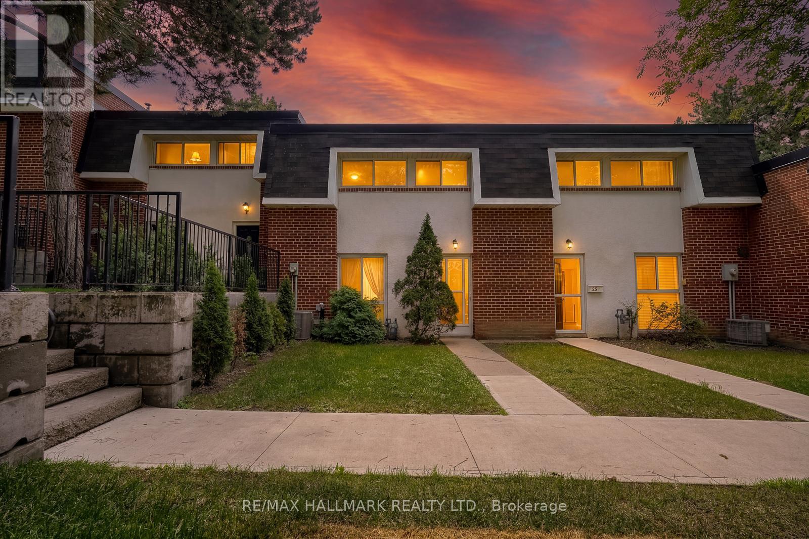 24 - 94 George Henry Boulevard, Toronto, Ontario  M2J 1E7 - Photo 1 - C13528518