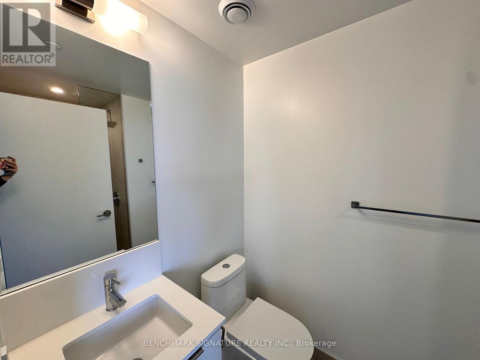 3312 - 8 Wellesley Street W, Toronto, Ontario  M4Y 0J5 - Photo 9 - C13528526