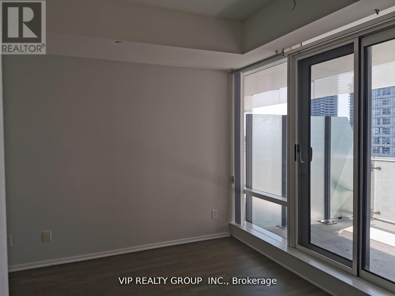 2209 - 1 Bloor Street E, Toronto, Ontario  M4W 0A8 - Photo 10 - C13528584