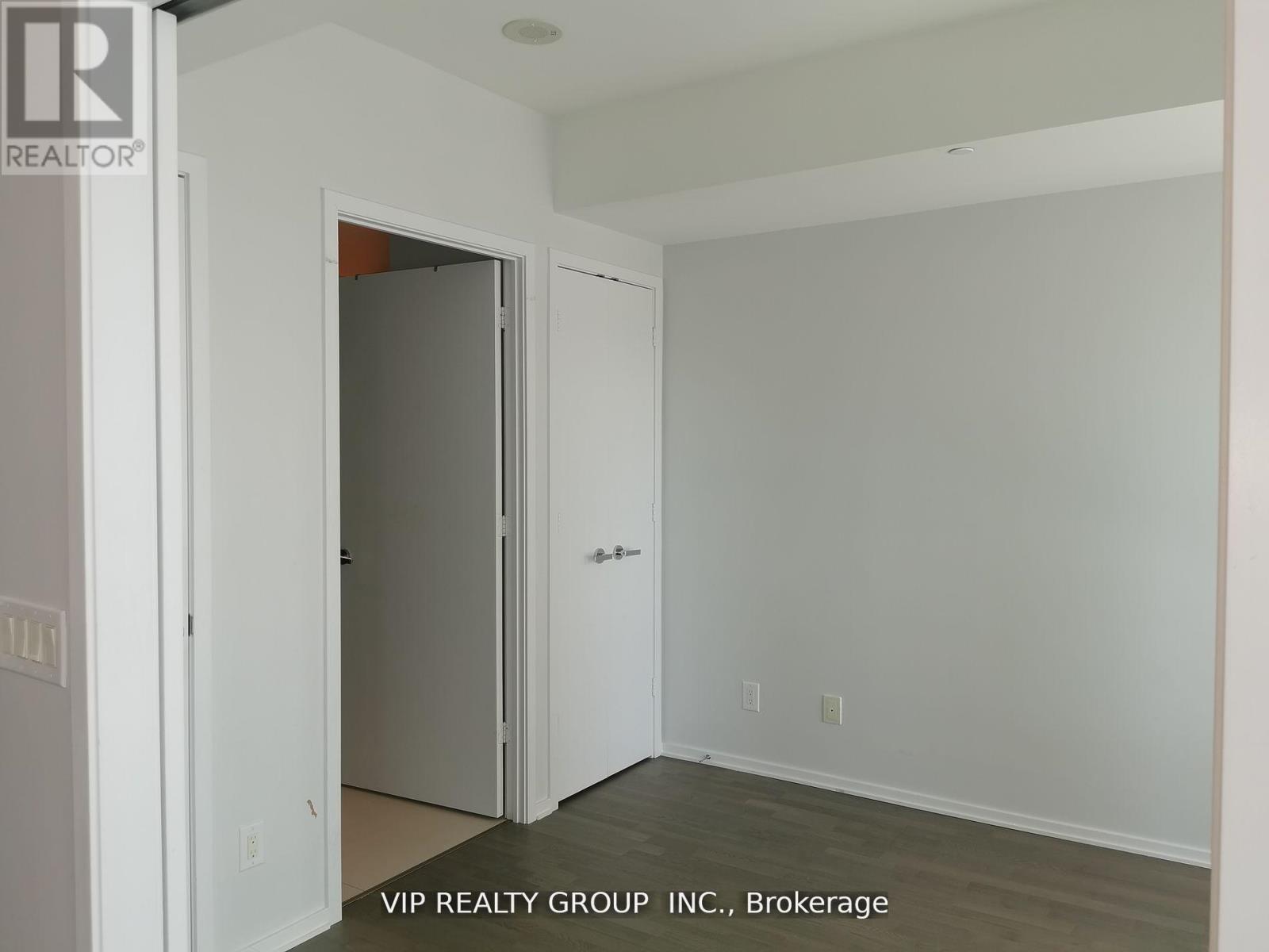2209 - 1 Bloor Street E, Toronto, Ontario  M4W 0A8 - Photo 5 - C13528584